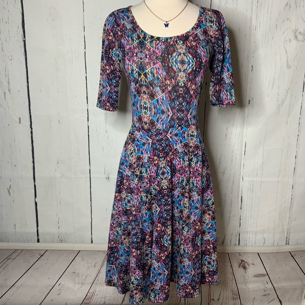 LULA ROE DRESS S
